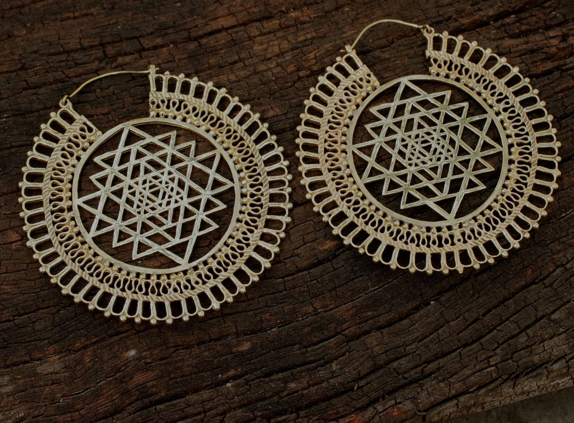 Baizaar - Brass Sri Yantra Earring