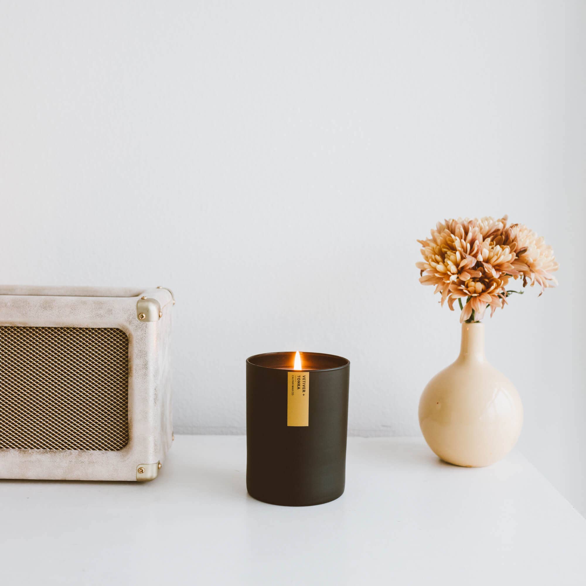 Vetiver + Tonka - Matte Black Tumbler Soy Candle