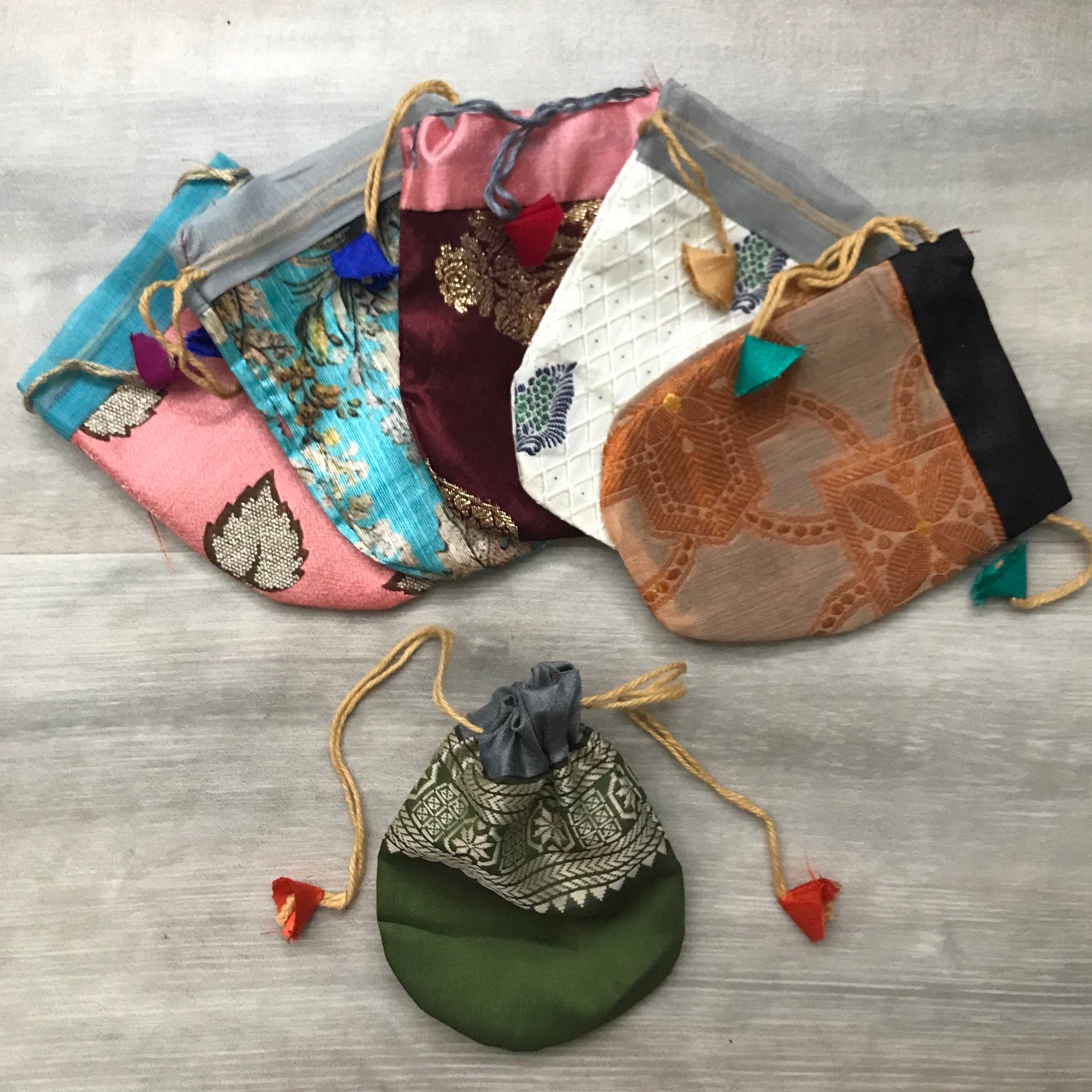 Sari Gift Bag/Pouch - Perfect for Gifts!