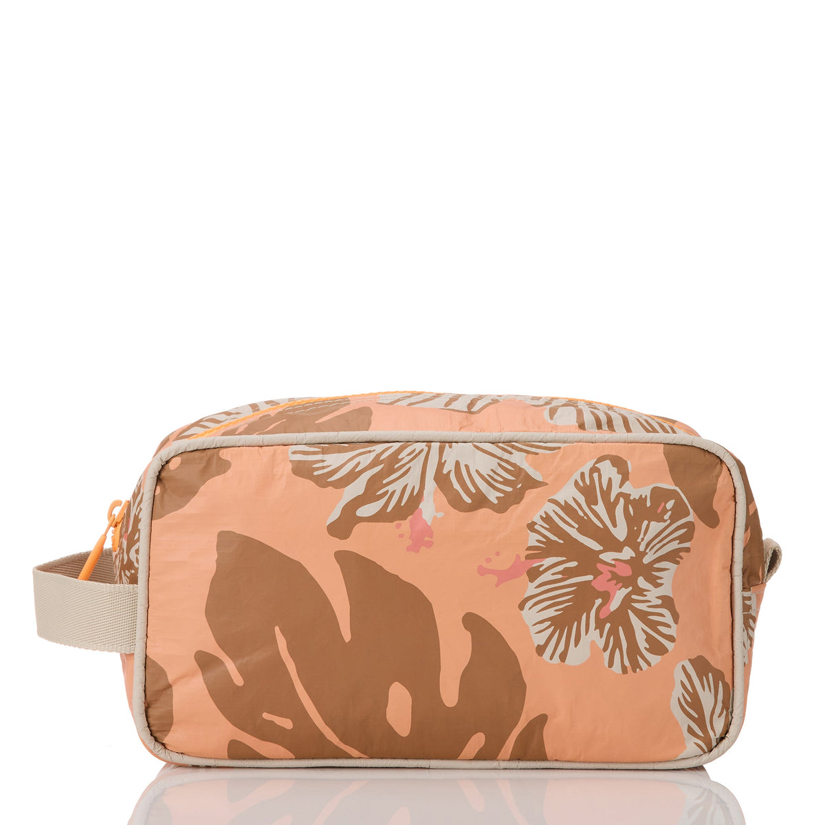 ALOHA Collection Dopp Kit — Pape'ete — Toffee on Sandstone