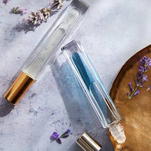 Lavender: 50 Self-Care Recipes and Projects for Wellness